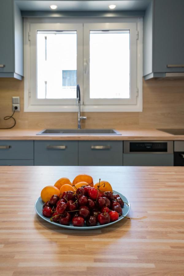 Maxblue 2 Apartment Piraeus Ngoại thất bức ảnh