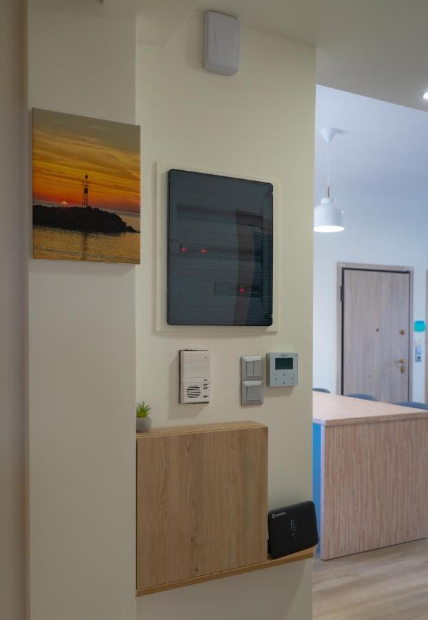 Maxblue 2 Apartment Piraeus Ngoại thất bức ảnh